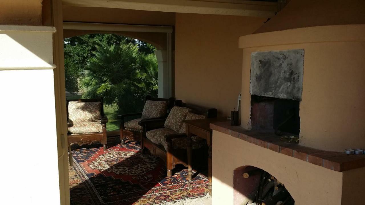 La Villa Di Augusto アングイッラーラ・サバーツィア エクステリア 写真